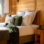 Du Manoir Отель 3*