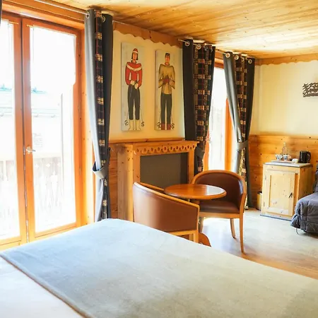 Du Manoir 3* Шамоні