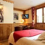 Du Manoir Hotel 3*